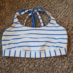 Lululemon sports bra
